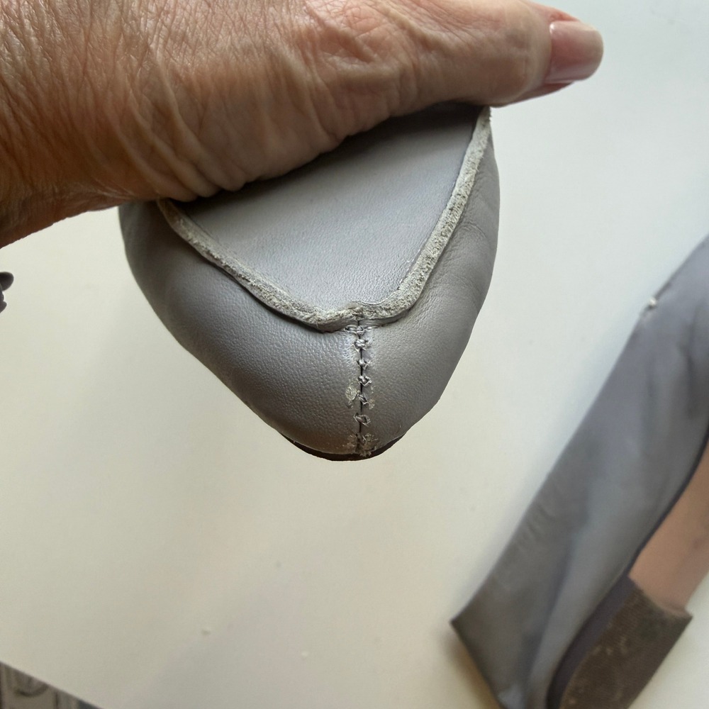 J Crew Leather Pointed Toe Flats Womens 9 Gray Capsule Wardrobe Minimalist Shoes - Picture 6 of 7